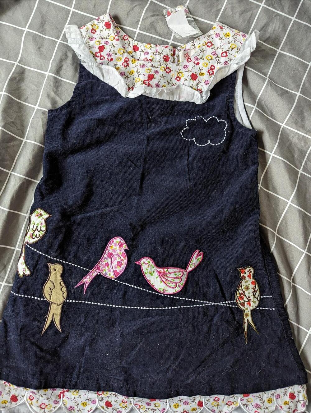Small shop Powell Craft bird appliqué pinnie